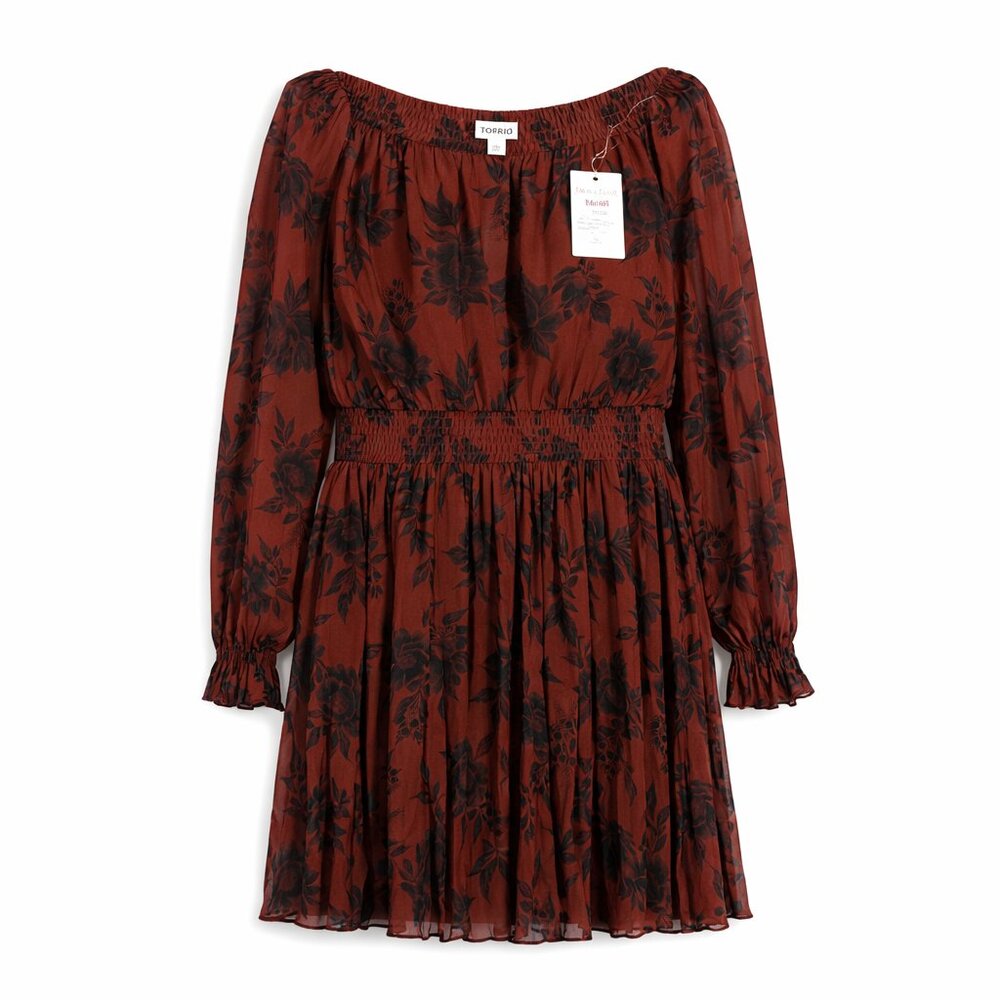 NWT Torrid Burgundy Black Floral Smocked Waist Dress Size 1 or 1X